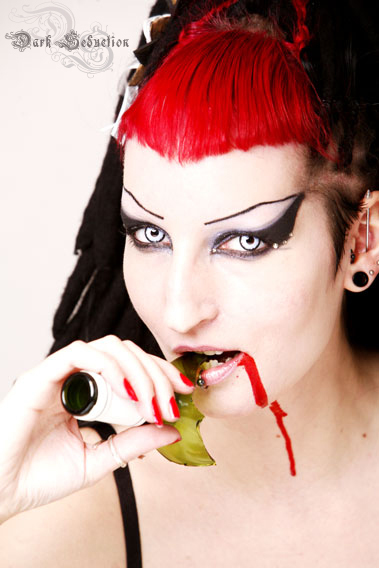 glass_prrr_by_dark_seduction.jpg